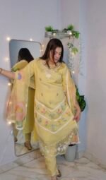 Pakistani summer blossom suit - Image 2